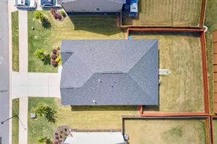 117 Condor Ct, Statham, GA 30666 - Photo 2