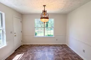 90 Rolling Ridge Dr, Covington, GA 30016 - Photo 4