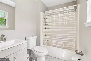 7325 Connell Rd, Fairburn, GA 30213 - Photo 18