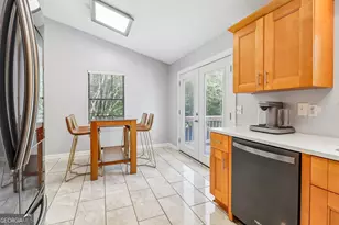 7325 Connell Rd, Fairburn, GA 30213 - Photo 10