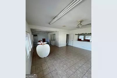 2217 Skidaway Road, Savannah, GA 31404 - Photo 6