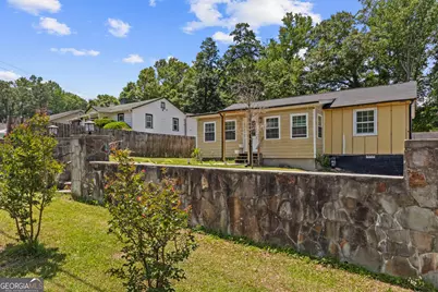 198 Joe Louis Drive NW, Atlanta, GA 30314 - Photo 2