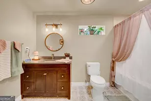 198 Joe Louis Dr NW, Atlanta, GA 30314 - Photo 14
