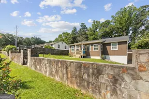 198 Joe Louis Dr NW, Atlanta, GA 30314 - Photo 2