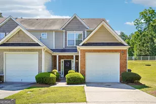 5301 Paramount View Way, Sugar Hill, GA 30518 - Photo 1