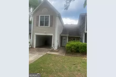 384 Lakeridge Court, Riverdale, GA 30274 - Photo 2