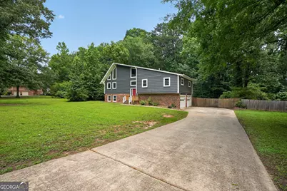 117 Lafayette Drive, Fayetteville, GA 30214 - Photo 10