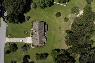 111 Glacier Trail, Warner Robins, GA 31088 - Photo 2