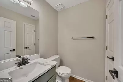 4704 Vineyard Court SE, Smyrna, GA 30082 - Photo 12