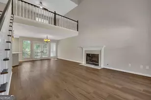 4704 Vineyard Ct SE, Smyrna, GA 30082 - Photo 2