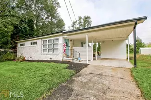 22 Willow Dr, Newnan, GA 30263 - Photo 2