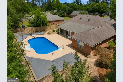 300 Oak Pointe Drive, Dublin, GA 31021 - Photo 2