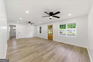 911 Bomar St, LaFayette, GA 30728 - Photo 10