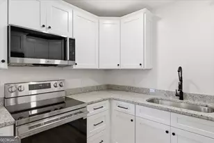 911 Bomar St, LaFayette, GA 30728 - Photo 16