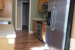 426 Stillwood Dr, Newnan, GA 30265 - Photo 8