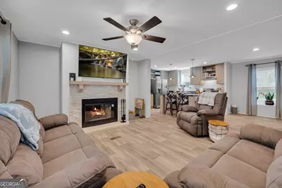 220 Trout Drive, Lavonia, GA 30553 - Photo 2