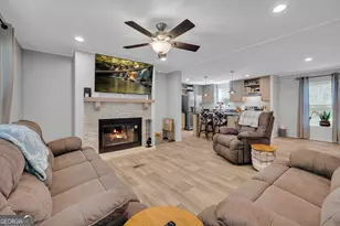 220 Trout Dr, Lavonia, GA 30553 - Photo 2