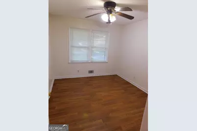 4618 Bartlett Road, Forest Park, GA 30297 - Photo 6