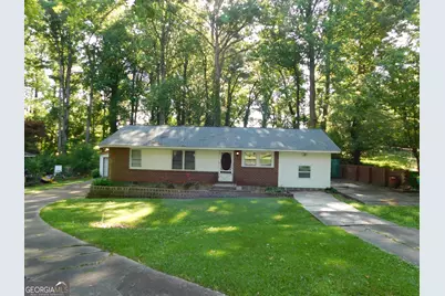 4618 Bartlett Road, Forest Park, GA 30297 - Photo 1