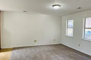 814 Tinsley Street E, Griffin, GA 30223 - Photo 4
