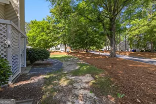 801 Ridgelake Dr, Peachtree City, GA 30269 - Photo 34