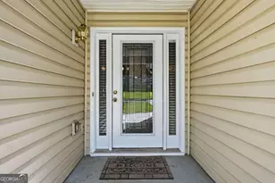 540 Sterling Hill Dr, Lawrenceville, GA 30046 - Photo 2