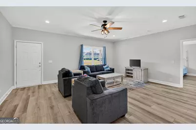 209 Greencove Drive, Brunswick, GA 31525 - Photo 2