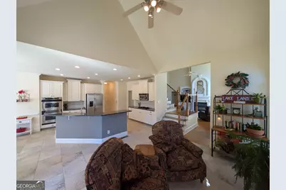 5359 Point South Drive, Gainesville, GA 30504 - Photo 12
