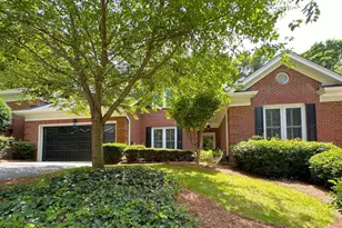 7155 Roswell Rd, Sandy Springs, GA 30328 - Photo 2