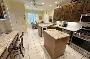 7155 Roswell Rd, Sandy Springs, GA 30328 - Photo 8