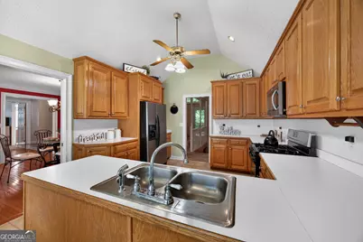 4790 SE Meadowlark Drive, Conyers, GA 30094 - Photo 12