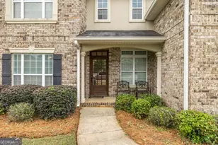 110 Regency Ct, Warner Robins, GA 31088 - Photo 2