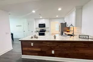 1896 Roxey Ln, Winder, GA 30680 - Photo 1