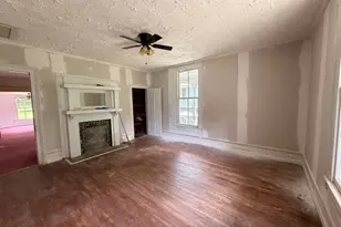 215 Frobel St, Monticello, GA 31064 - Photo 8