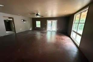 2379 Country Club Dr SW, Atlanta, GA 30311 - Photo 4