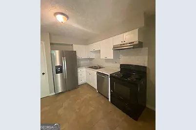 100 Spring Court, Fairburn, GA 30213 - Photo 6