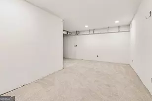 186 Arcadia Cir NW, Atlanta, GA 30314 - Photo 18