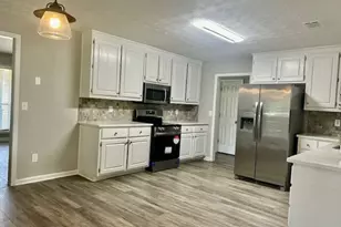 328 Cattlemans Cir, McDonough, GA 30252 - Photo 4