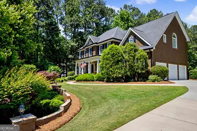 285 Inverness Shores Drive, Fayetteville, GA 30215 - Photo 2