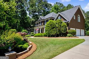 285 Inverness Shores Dr, Fayetteville, GA 30215 - Photo 2