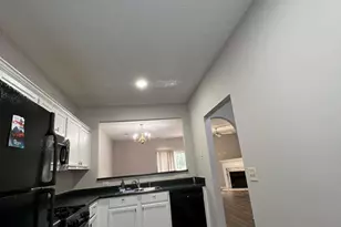 3795 Austin Park Ln, Decatur, GA 30032 - Photo 4