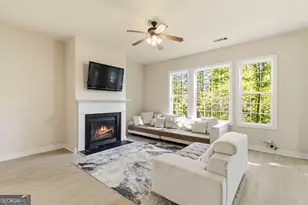 1689 Sentinel View Dr, Lawrenceville, GA 30043 - Photo 8