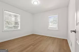 1673 Flintwood Dr SE, Atlanta, GA 30316 - Photo 8
