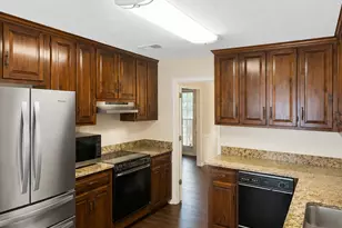 1054 Glass Bridge Rd, Lagrange, GA 30240 - Photo 8