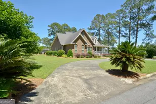 121 Jessup St, Eastman, GA 31023 - Photo 4
