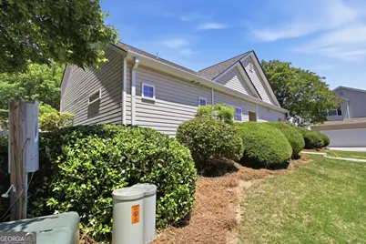 220 Hiawassee Drive, Woodstock, GA 30188 - Photo 6