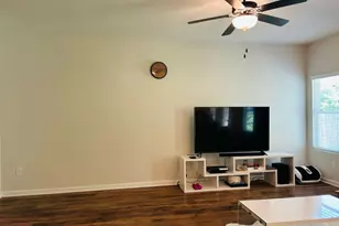 57 Pacific Ave, Sharpsburg, GA 30277 - Photo 10