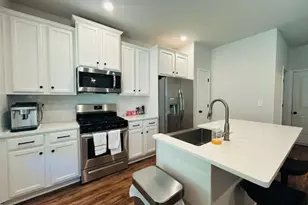 57 Pacific Ave, Sharpsburg, GA 30277 - Photo 14