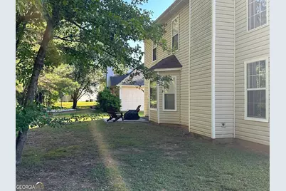 5681 Winchester Place, Lithonia, GA 30038 - Photo 4