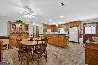 100 Bass Circle, Jackson, GA 30233 - Photo 10